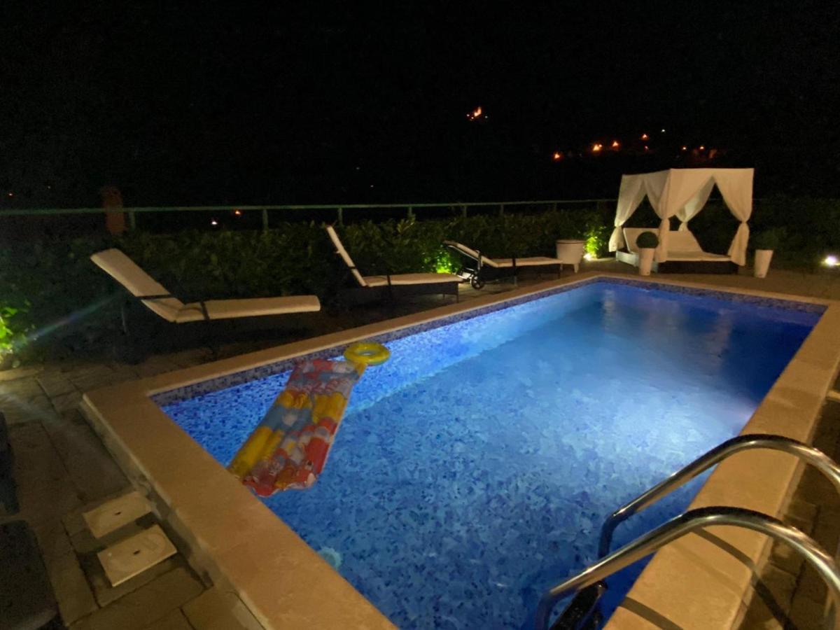 Villa Diana Veprinac Luaran gambar